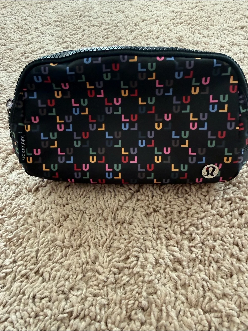 lululemon athletica Black belt bag with Multicolor with spell out Print